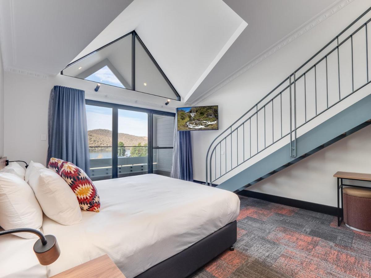 Banjo Paterson Inn Jindabyne Dış mekan fotoğraf